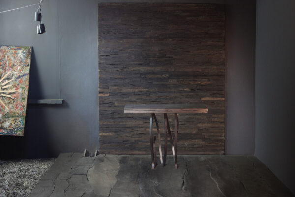 Piva Bog Oak Console